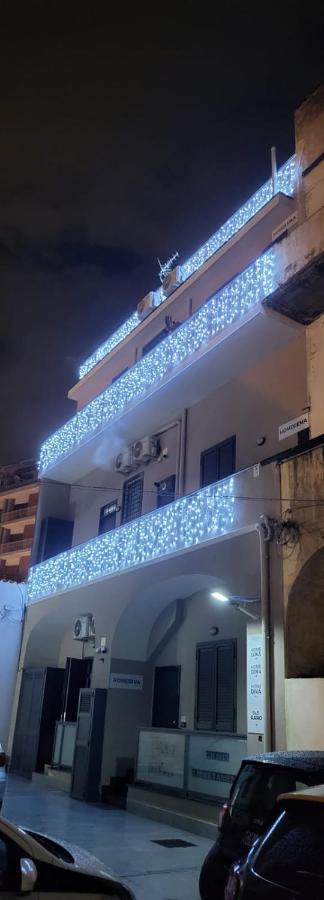 Giovi'S Apartments Castellammare di Stabia Exterior foto