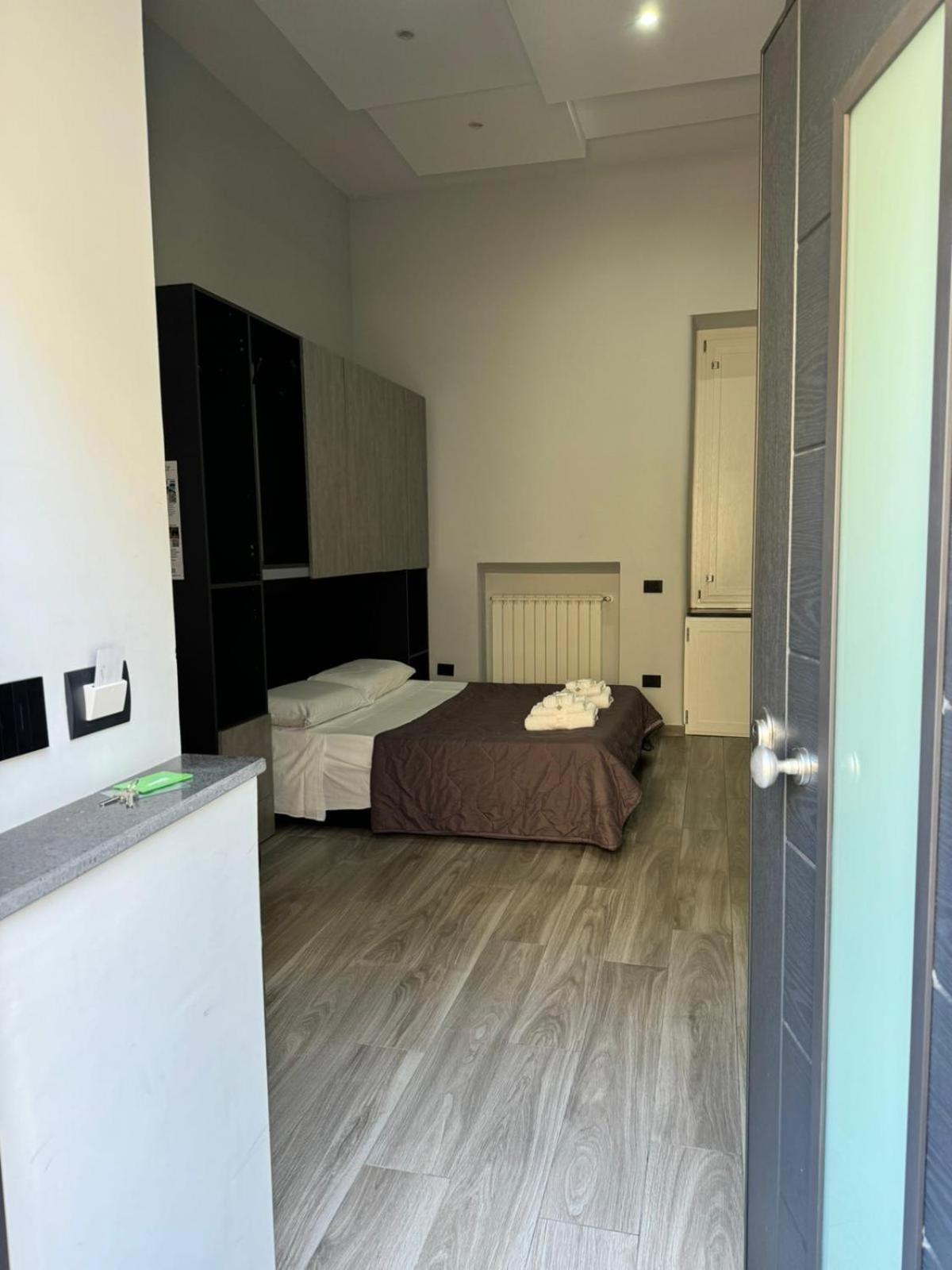 Giovi'S Apartments Castellammare di Stabia Exterior foto
